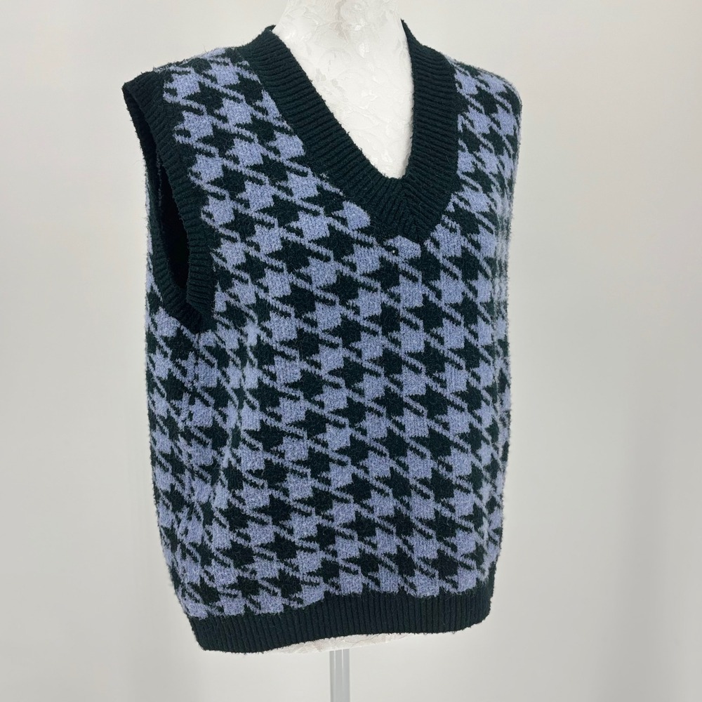 Blue green women's sweater top vest preppy argyle academia Fall grandpacore knit